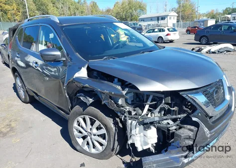 2017 Nissan Rogue Sv z USA, uszkodzony, nr VIN JN8AT2MV5HW268844